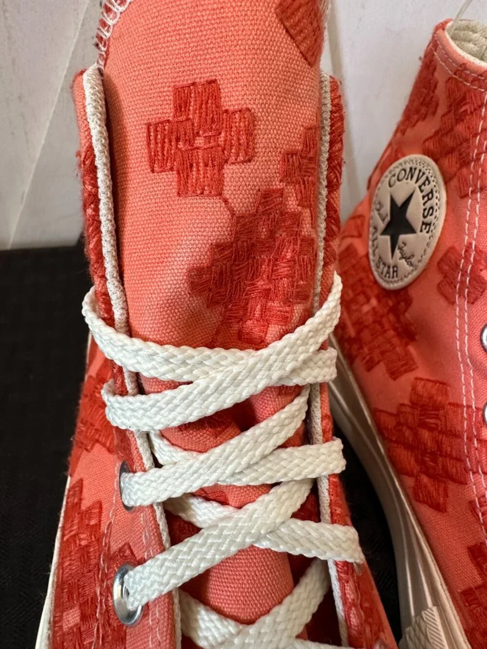 Chuck Taylor All Star Lift Platform Tonal Embroidery Women’s 6.5 - Picture 11 of 14